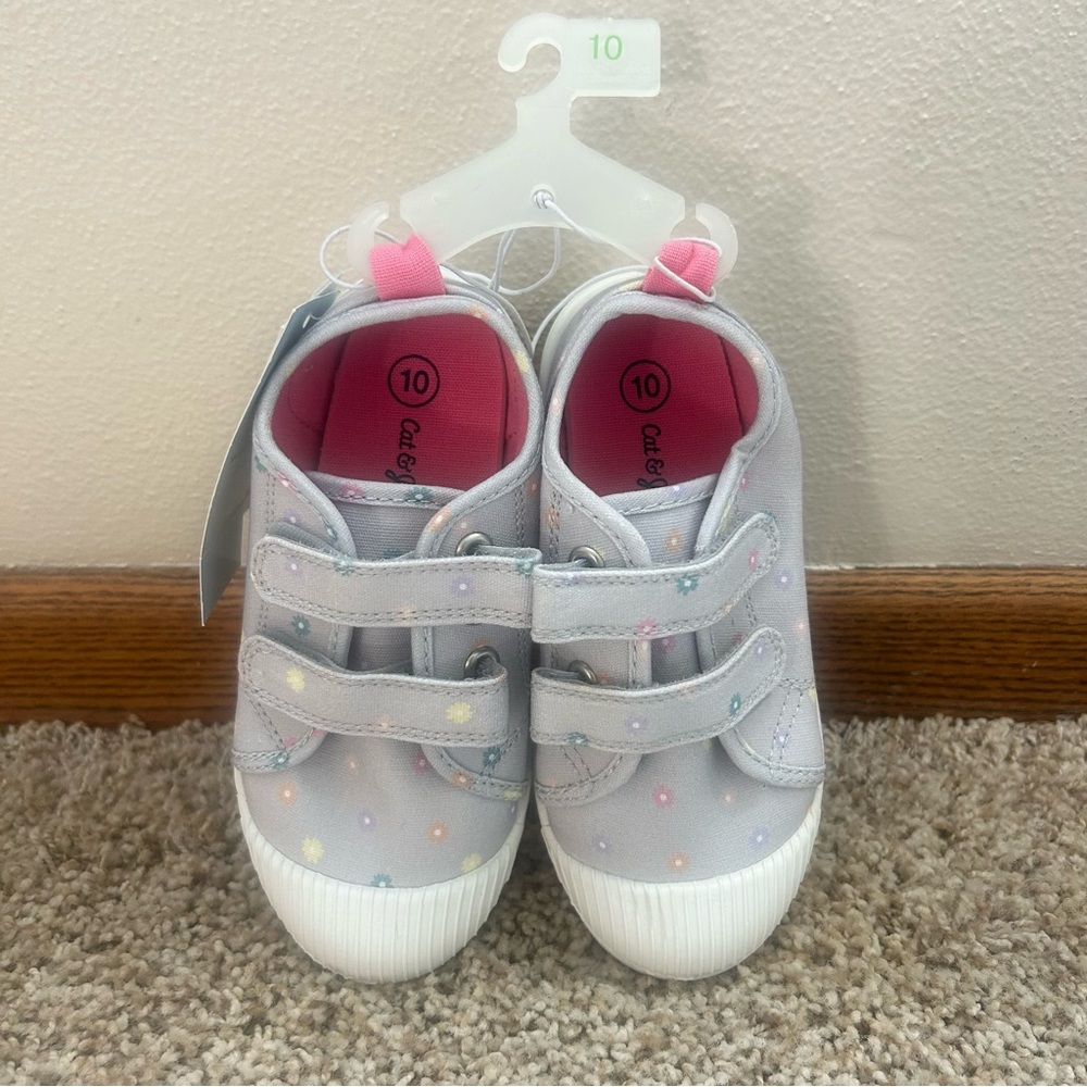 NWT Cat & Jack Kids' Gray Sneakers